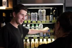 Ausbildung zum Systemgastronomiepraktiker/in EBA - Arbeitssituation, Lohn und Weiterbildungen, Schnupperlehren und freie Lehrstelle für 2026 finden. Systemgastronomiepraktiker/in EBA