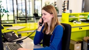 Ausbildung zum Kaufmann/-frau (KV) EFZ - Arbeitssituation, Lohn und Weiterbildungen, Schnupperlehren und freie Lehrstelle für 2026 finden. Kaufmann/-frau (KV) EFZ